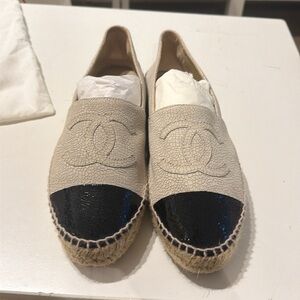 Chanel espadrilles worse once’s